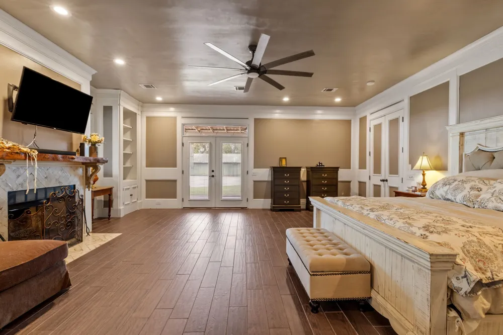 340 County Road 3336 Paradise, TX 76073