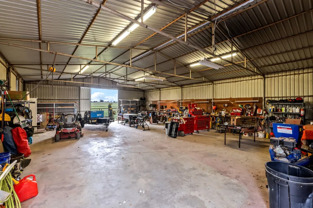 340 County Road 3336 Paradise, TX 76073