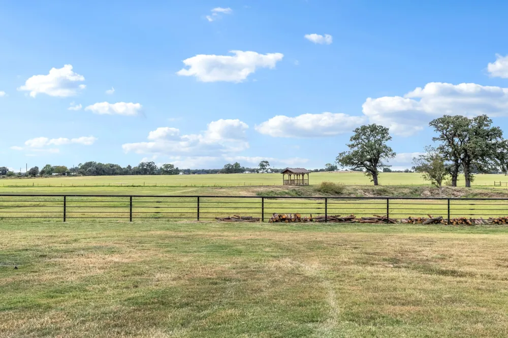 340 County Road 3336 Paradise, TX 76073
