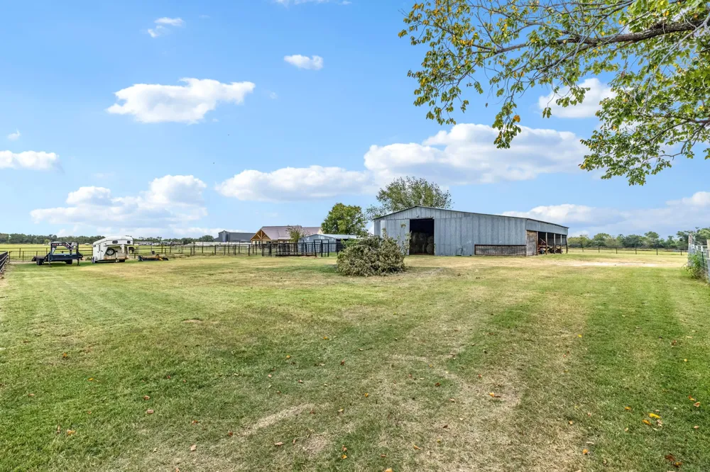 340 County Road 3336 Paradise, TX 76073