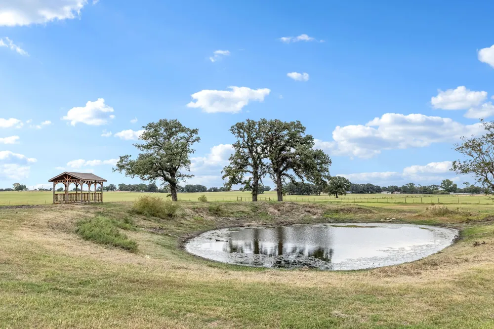 340 County Road 3336 Paradise, TX 76073