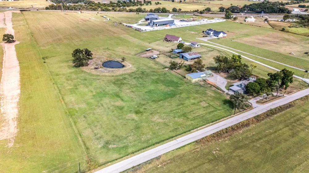 340 County Road 3336 Paradise, TX 76073