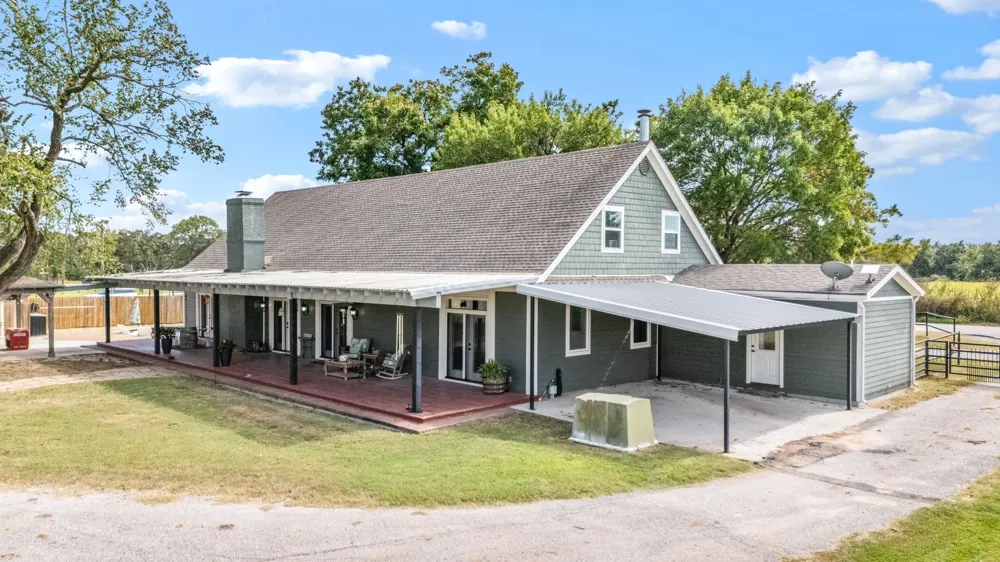 340 County Road 3336 Paradise, TX 76073
