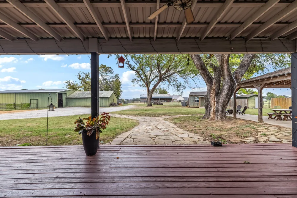 340 County Road 3336 Paradise, TX 76073