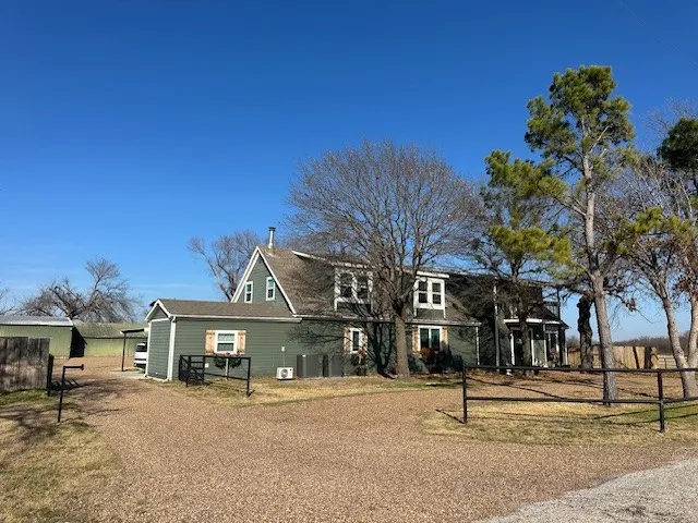 340 County Road 3336 Paradise, TX 76073