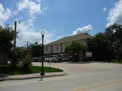 4504 College Main Street #312