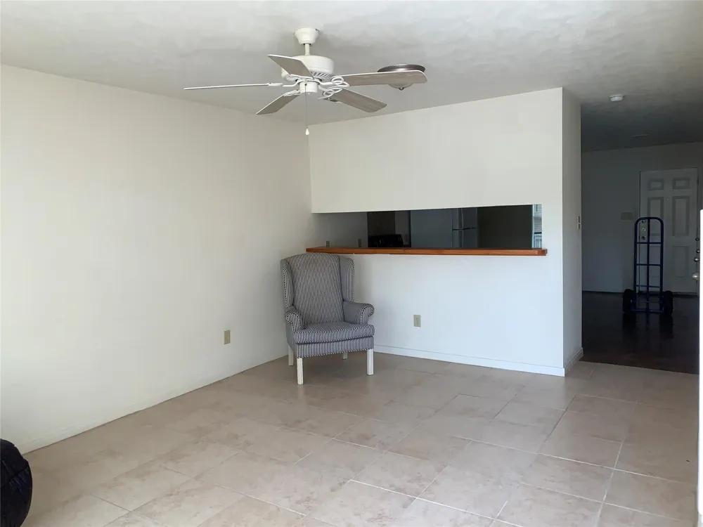 4504 College Main Street #521 Bryan, TX 77801