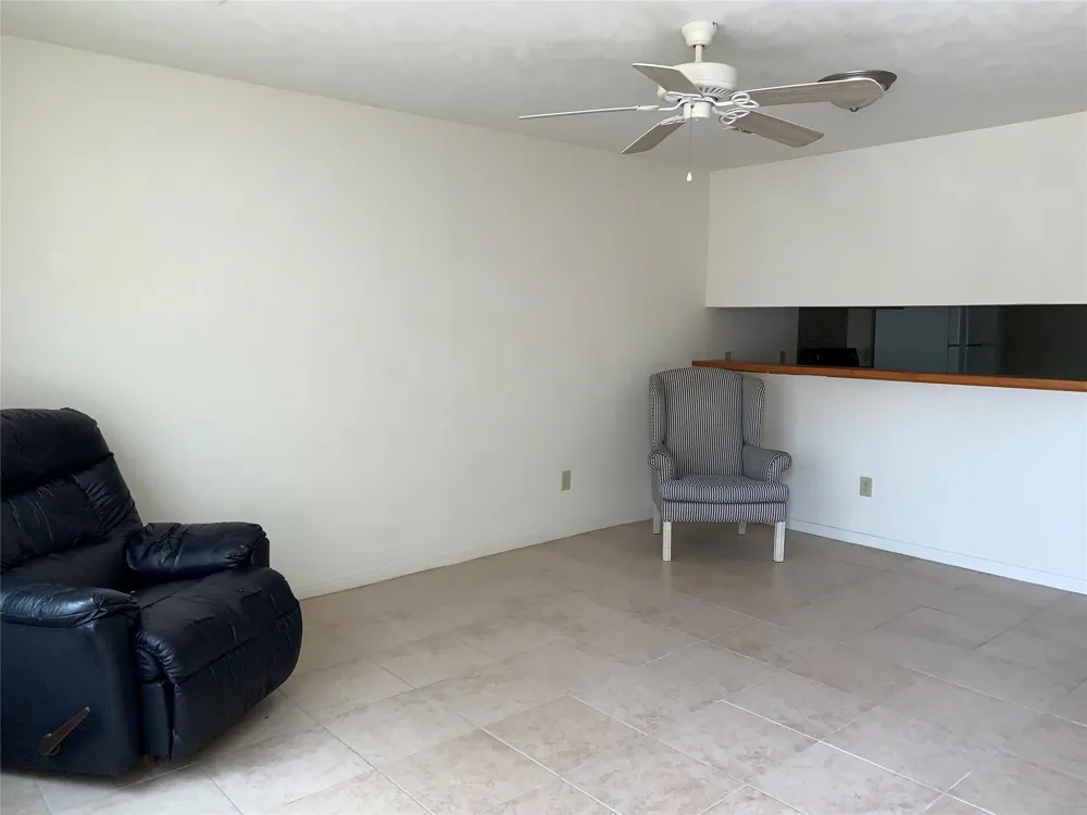 4504 College Main Street #521 Bryan, TX 77801