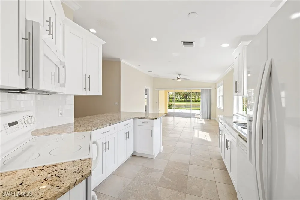 Novara Court Naples, FL 34114