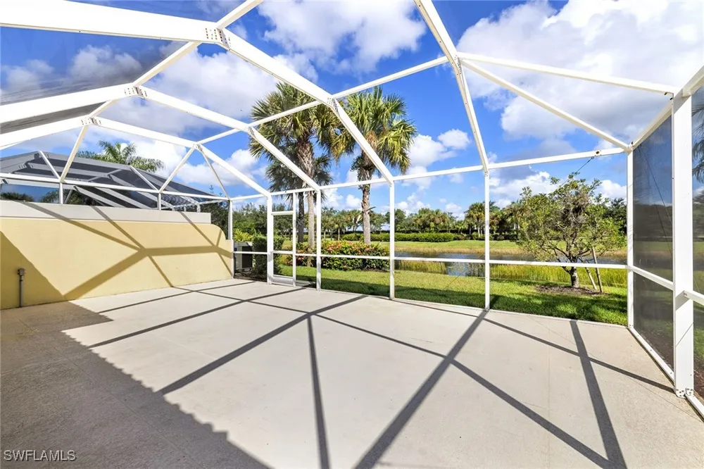 Novara Court Naples, FL 34114