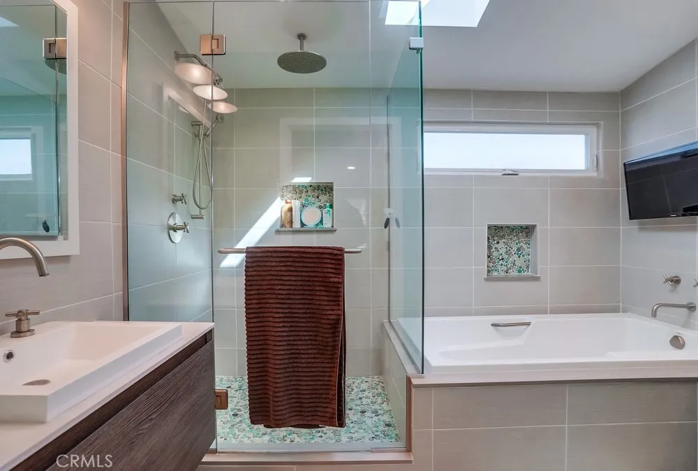 2275 W 25th #143 San Pedro, CA 90732