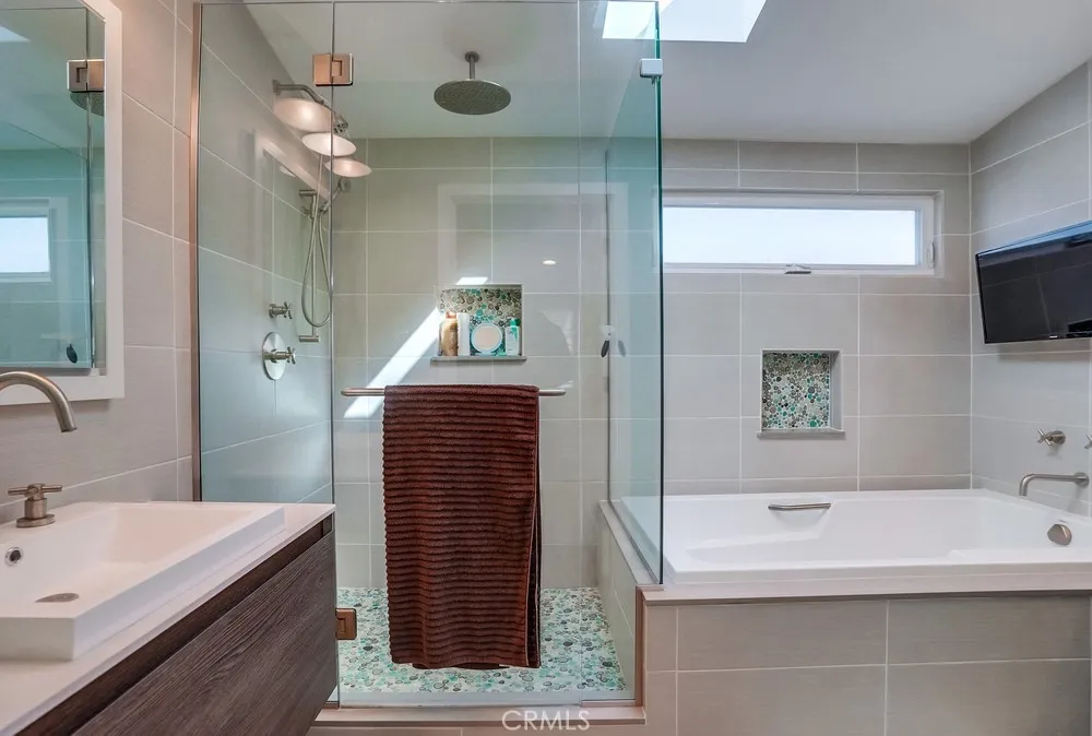 2275 W 25th #143 San Pedro, CA 90732