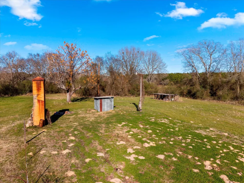 Cr-4316 De Kalb, TX 75559
