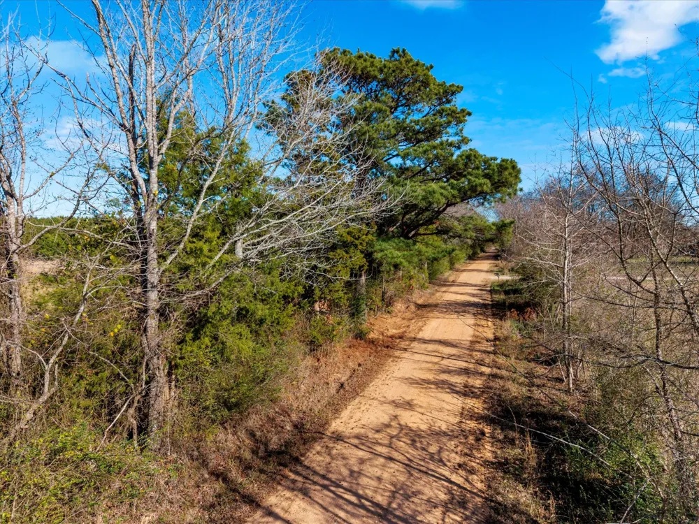 Cr-4316 De Kalb, TX 75559
