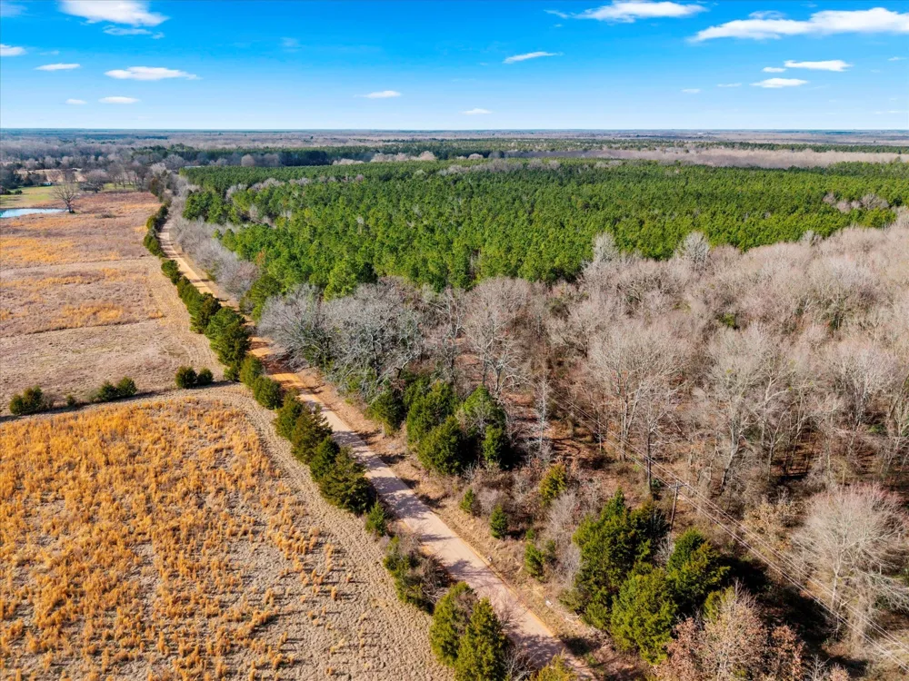 Cr-4316 De Kalb, TX 75559