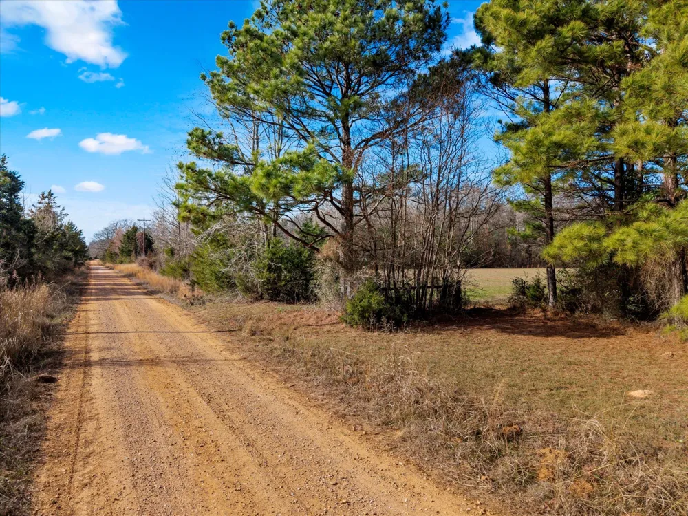 Cr-4316 De Kalb, TX 75559