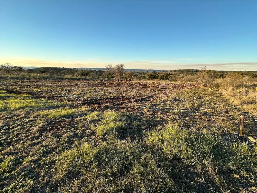 34 High Range Drive, Big Creek Ranch Kingsland, TX 78639