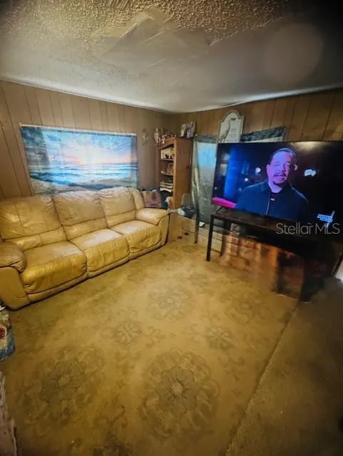 12512 CR 685 Webster, FL 33597