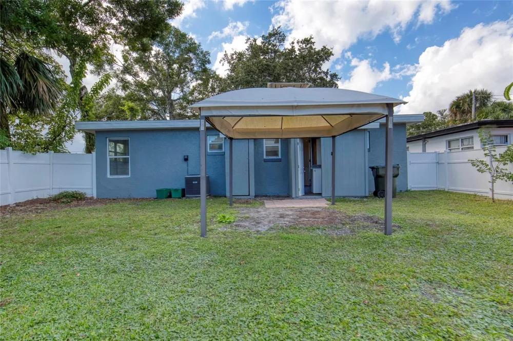 843 NILES STREET Daytona Beach, FL 32114