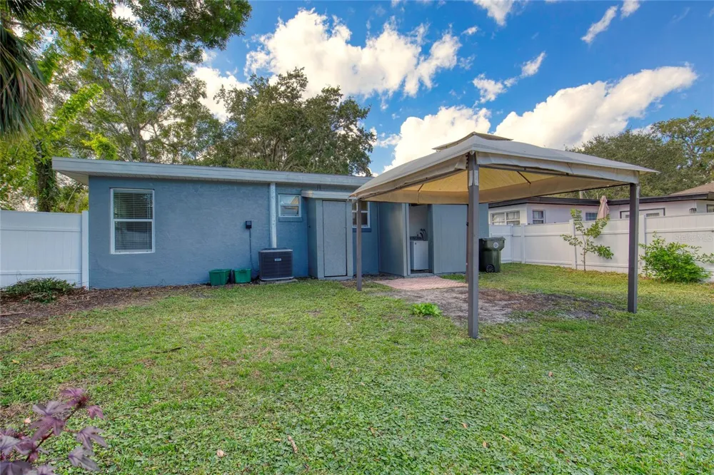 843 NILES STREET Daytona Beach, FL 32114