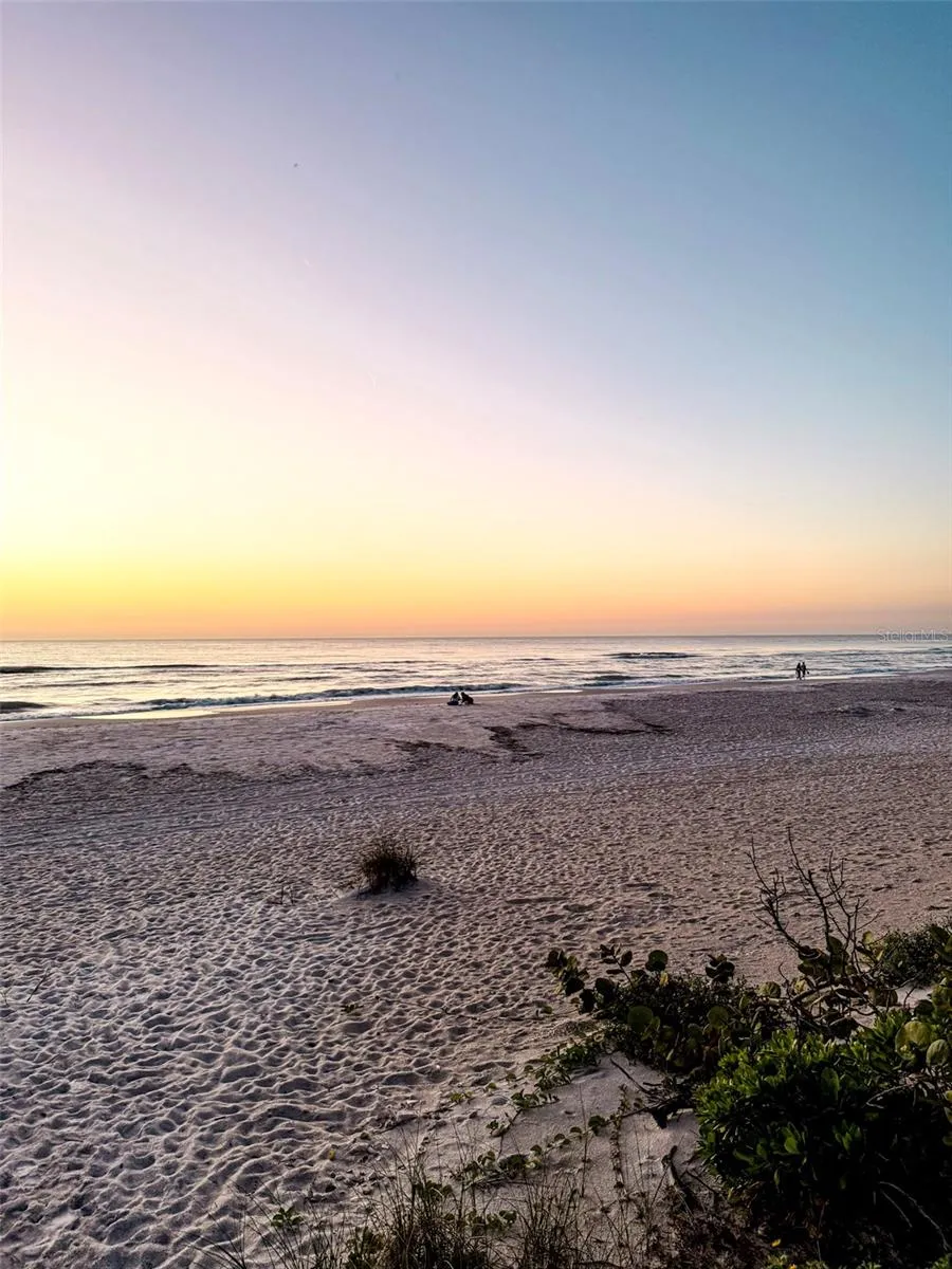 3014 GULF DRIVE Holmes Beach, FL 34217