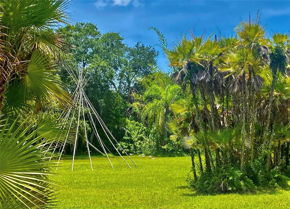 7808 34TH COURT E Sarasota, FL 34243