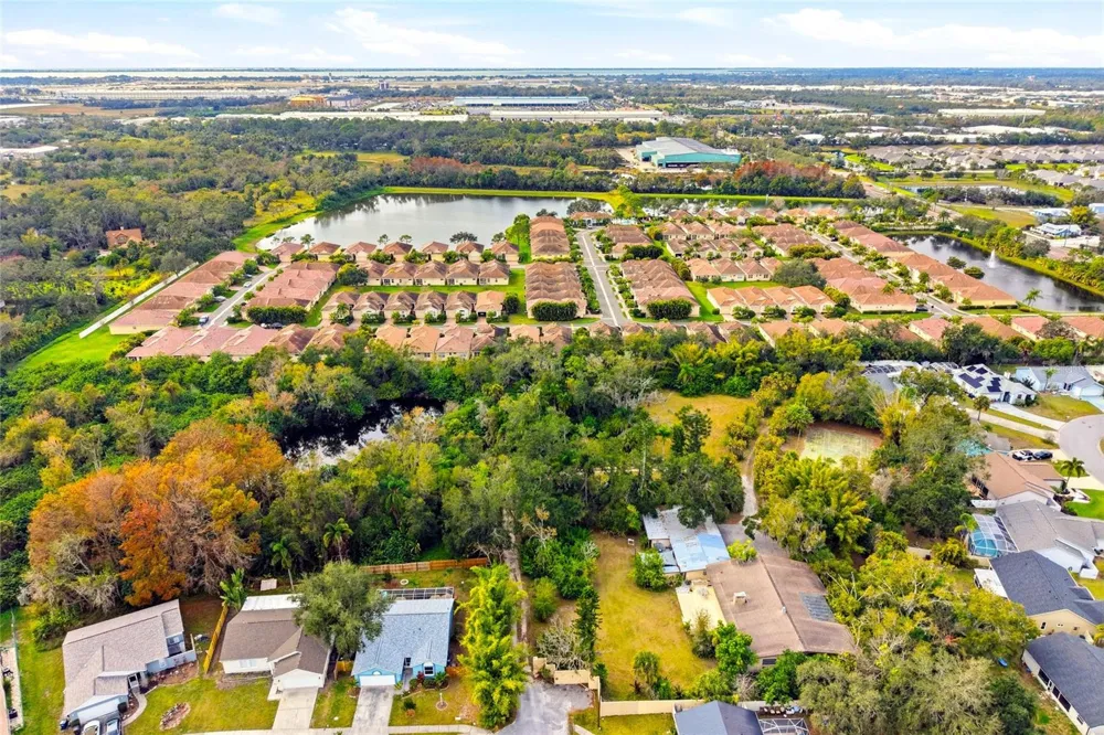 7808 34TH COURT E Sarasota, FL 34243