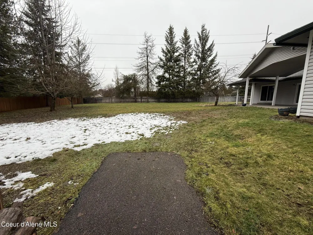 7959 Valley Street Dalton Gardens, ID 83815