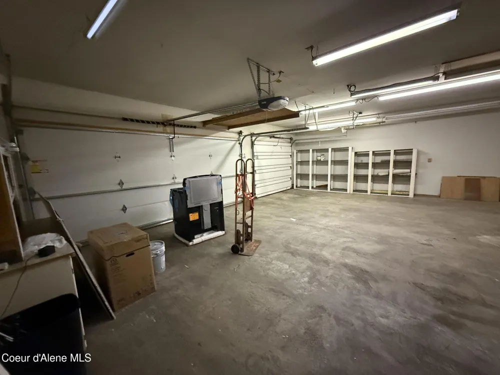 7959 Valley Street Dalton Gardens, ID 83815