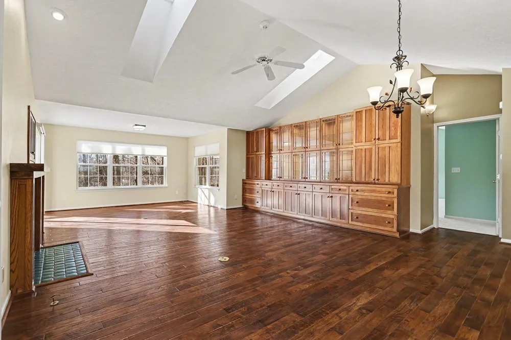 212 Chauncey Court Marshall City, MI 49068