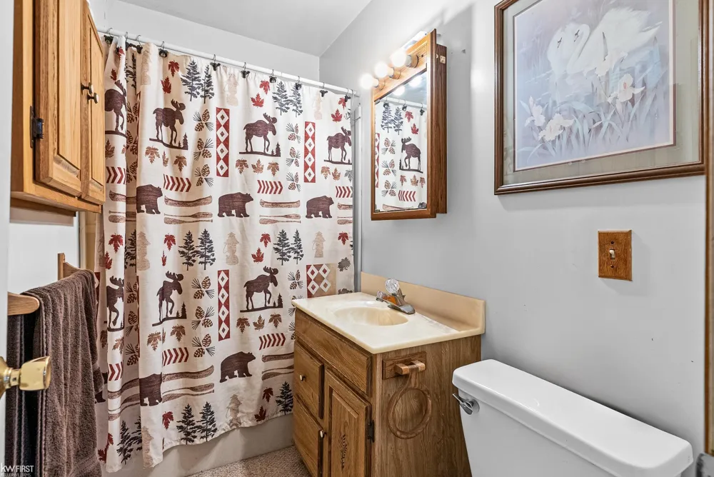 10528 Lake Shore Drive Tyrone Township, MI 48430
