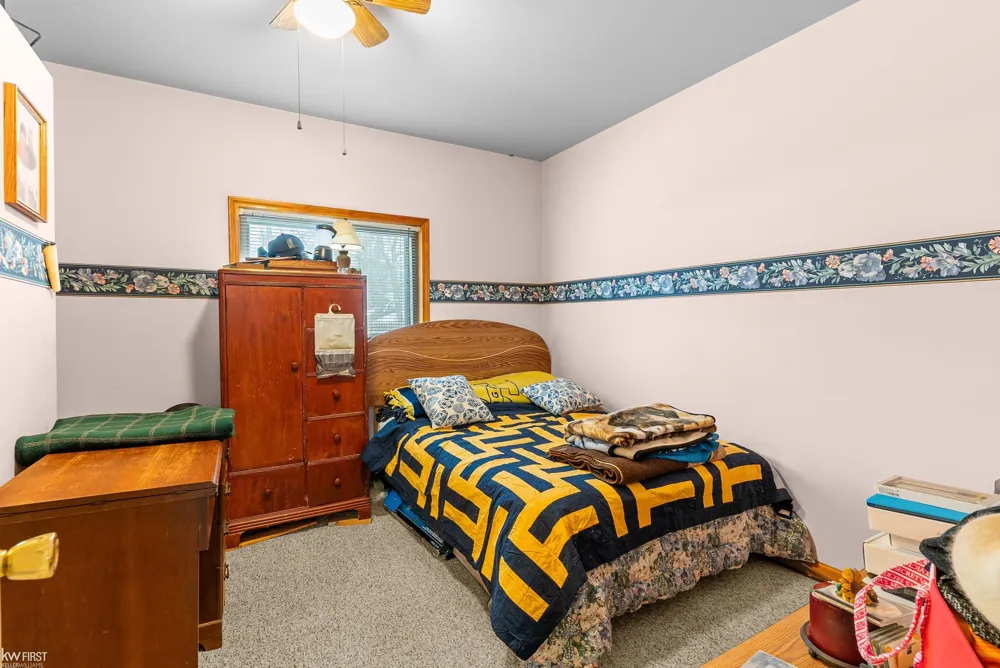 10528 Lake Shore Drive Tyrone Township, MI 48430