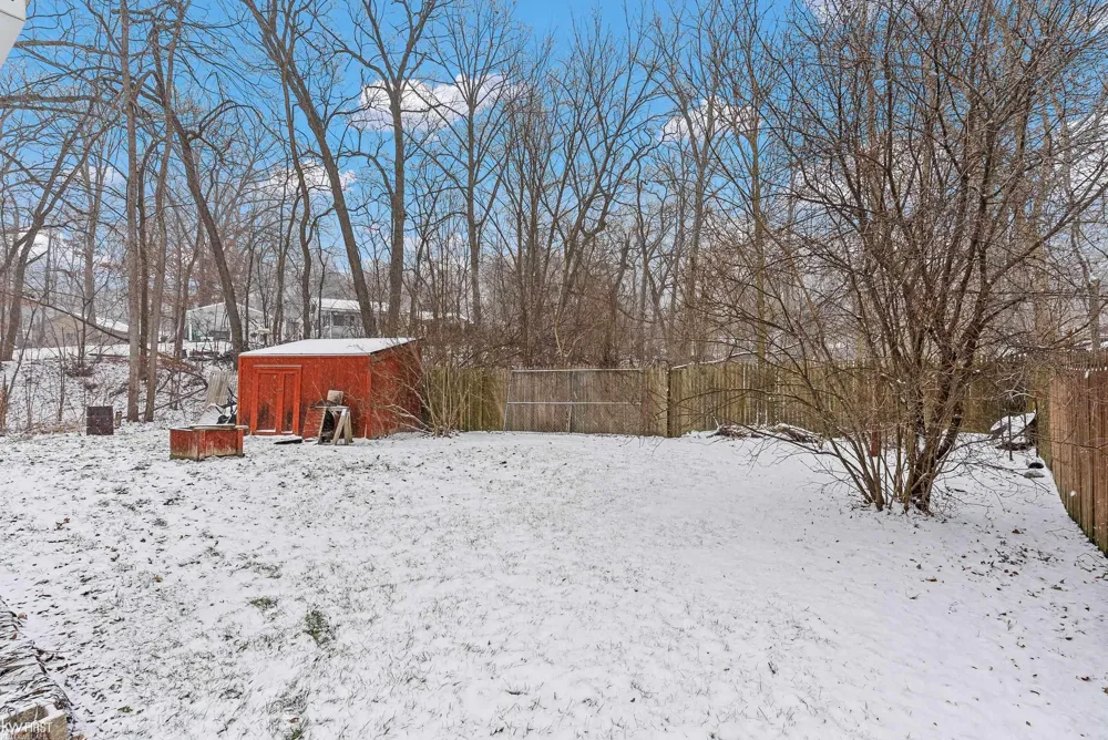 10528 Lake Shore Drive Tyrone Township, MI 48430