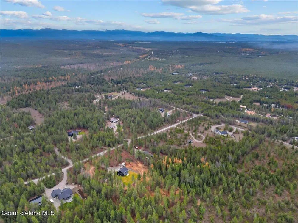 172 Wyatt Lane Spirit Lake, ID 83869