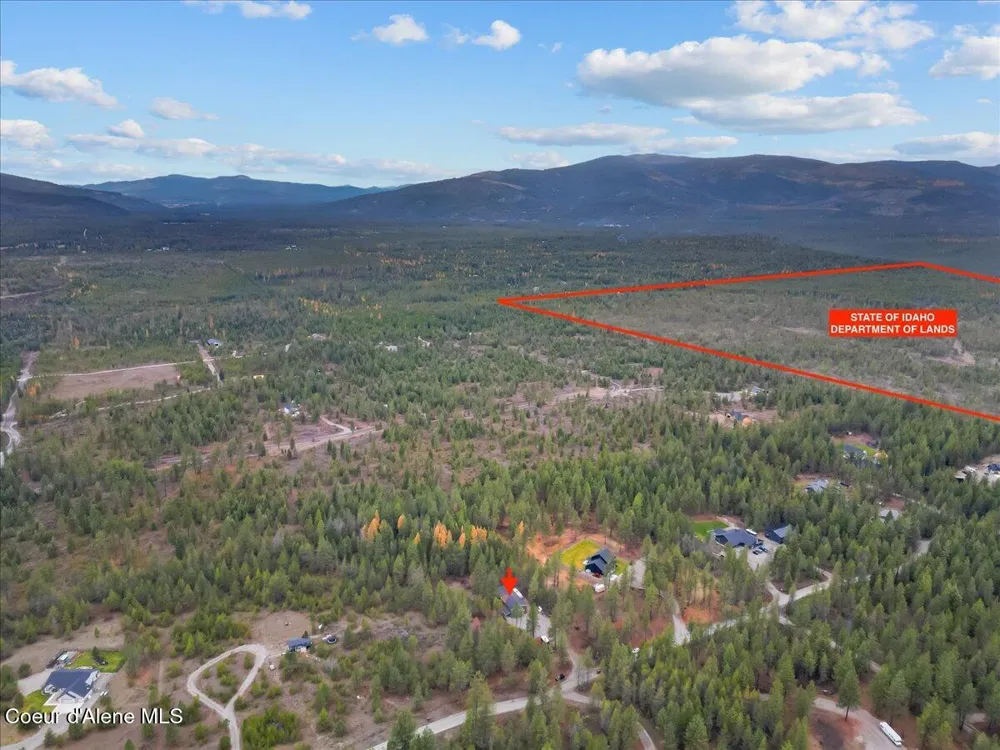 172 Wyatt Lane Spirit Lake, ID 83869