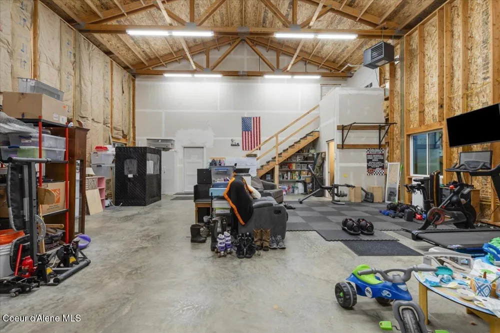 172 Wyatt Lane Spirit Lake, ID 83869