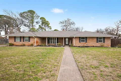 1603 Miller Court