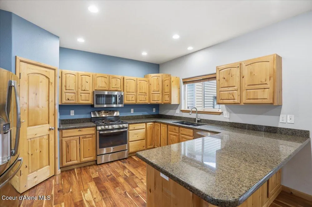 621 E Round Up Circle Hayden, ID 83835