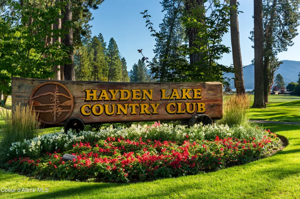 621 E Round Up Circle Hayden, ID 83835