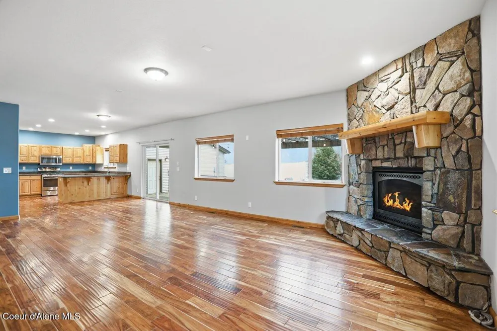 621 E Round Up Circle Hayden, ID 83835