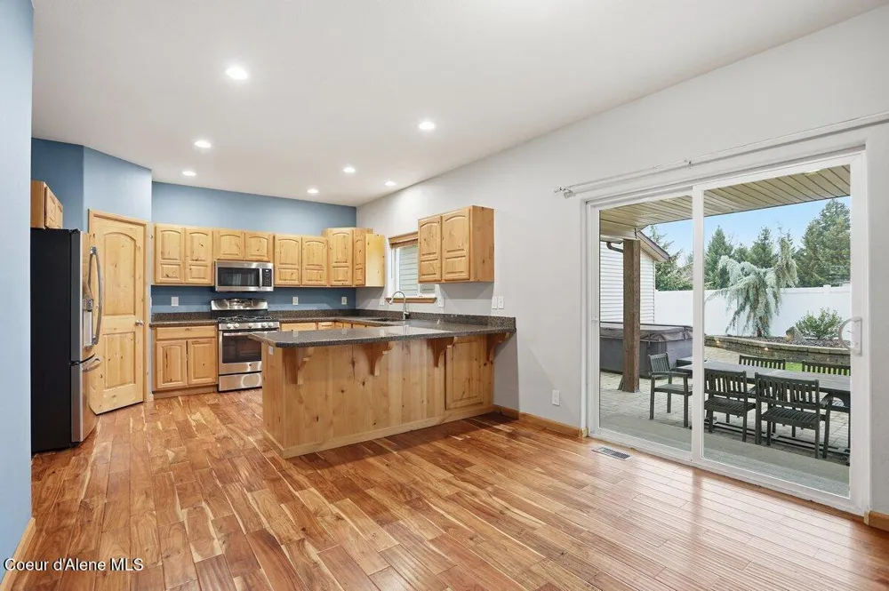 621 E Round Up Circle Hayden, ID 83835