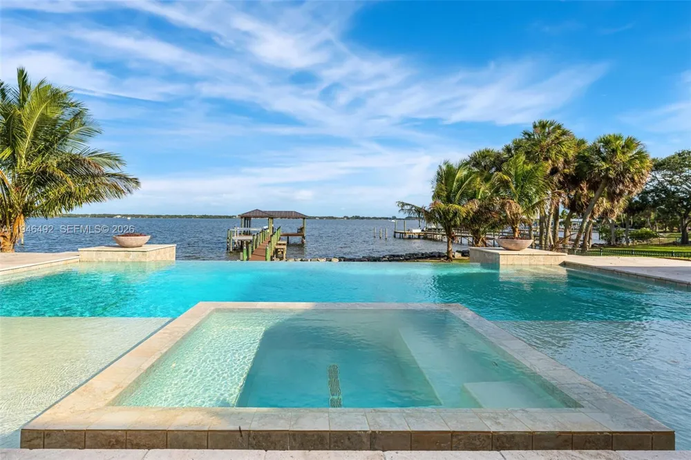 6275 Highway 1 Melbourne, FL 32940