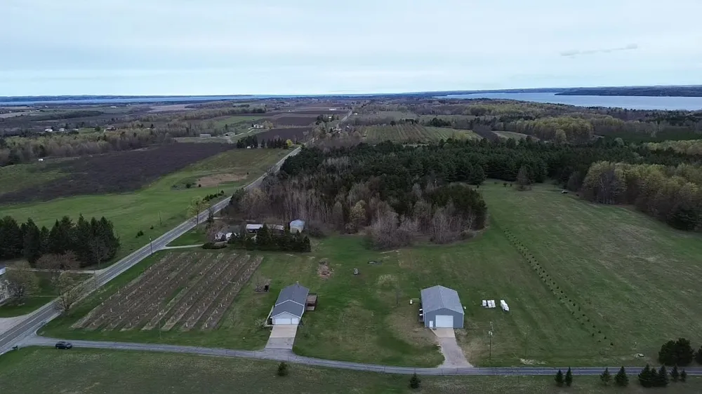 8392 Monarch Lane Whitewater Township, MI 49690