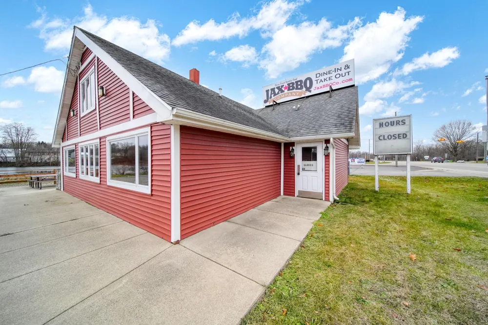107 E Jackson Road Concord, MI 49237