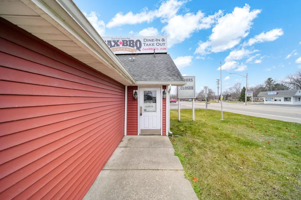 107 E Jackson Road Concord, MI 49237