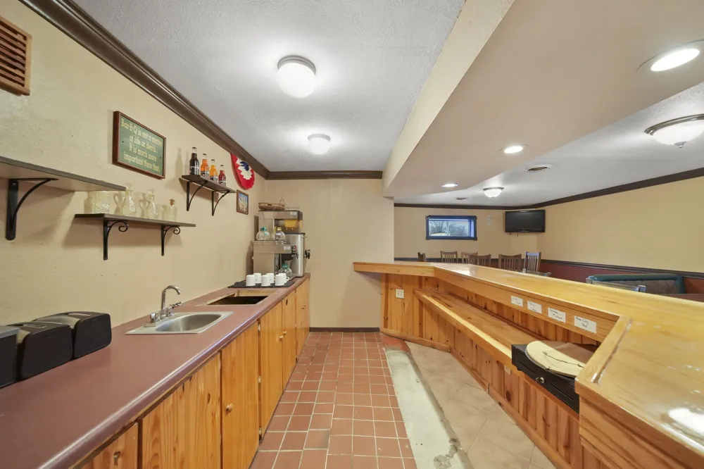 107 E Jackson Road Concord, MI 49237