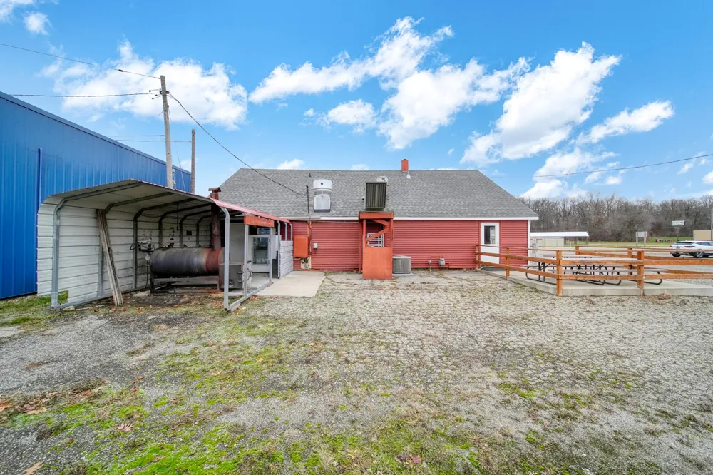 107 E Jackson Road Concord, MI 49237