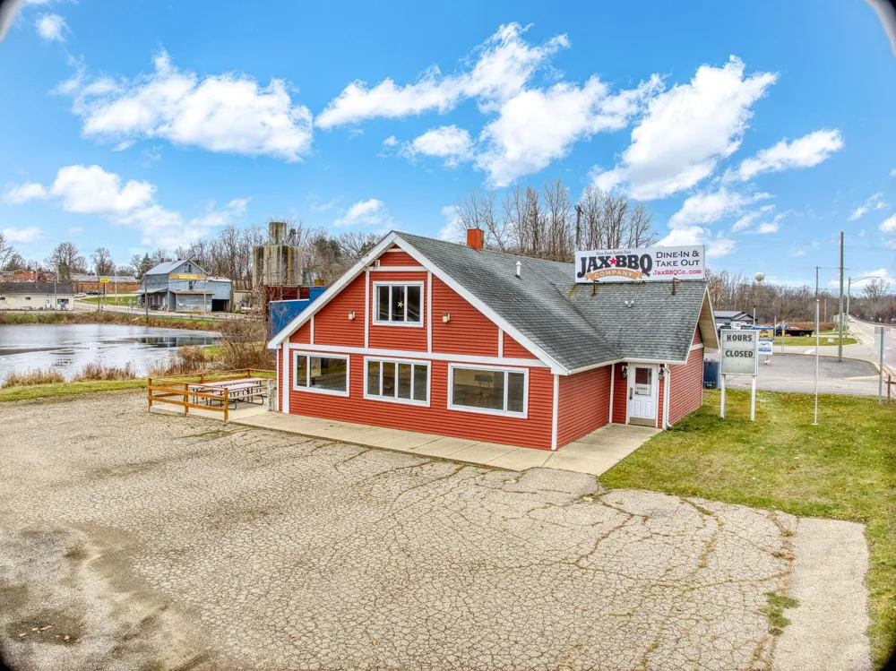 107 E Jackson Road Concord, MI 49237