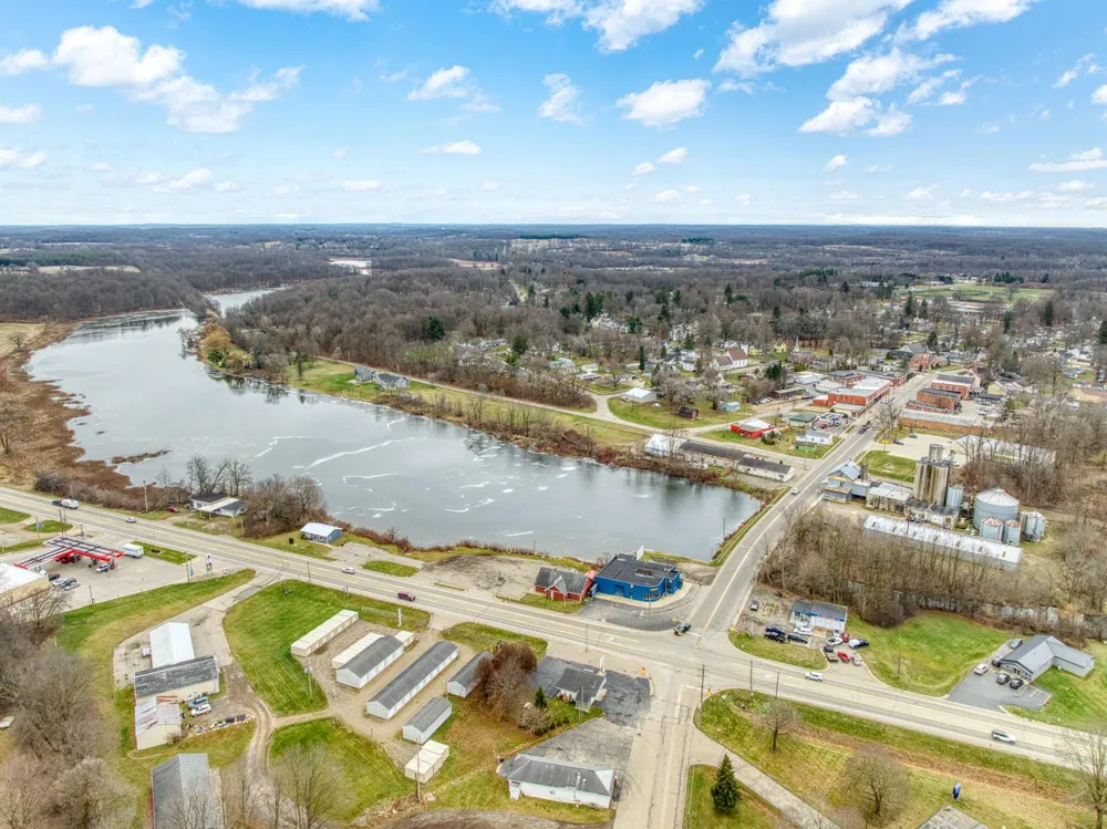 107 E Jackson Road Concord, MI 49237