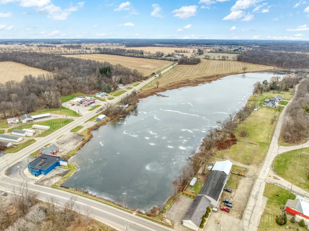 107 E Jackson Road Concord, MI 49237